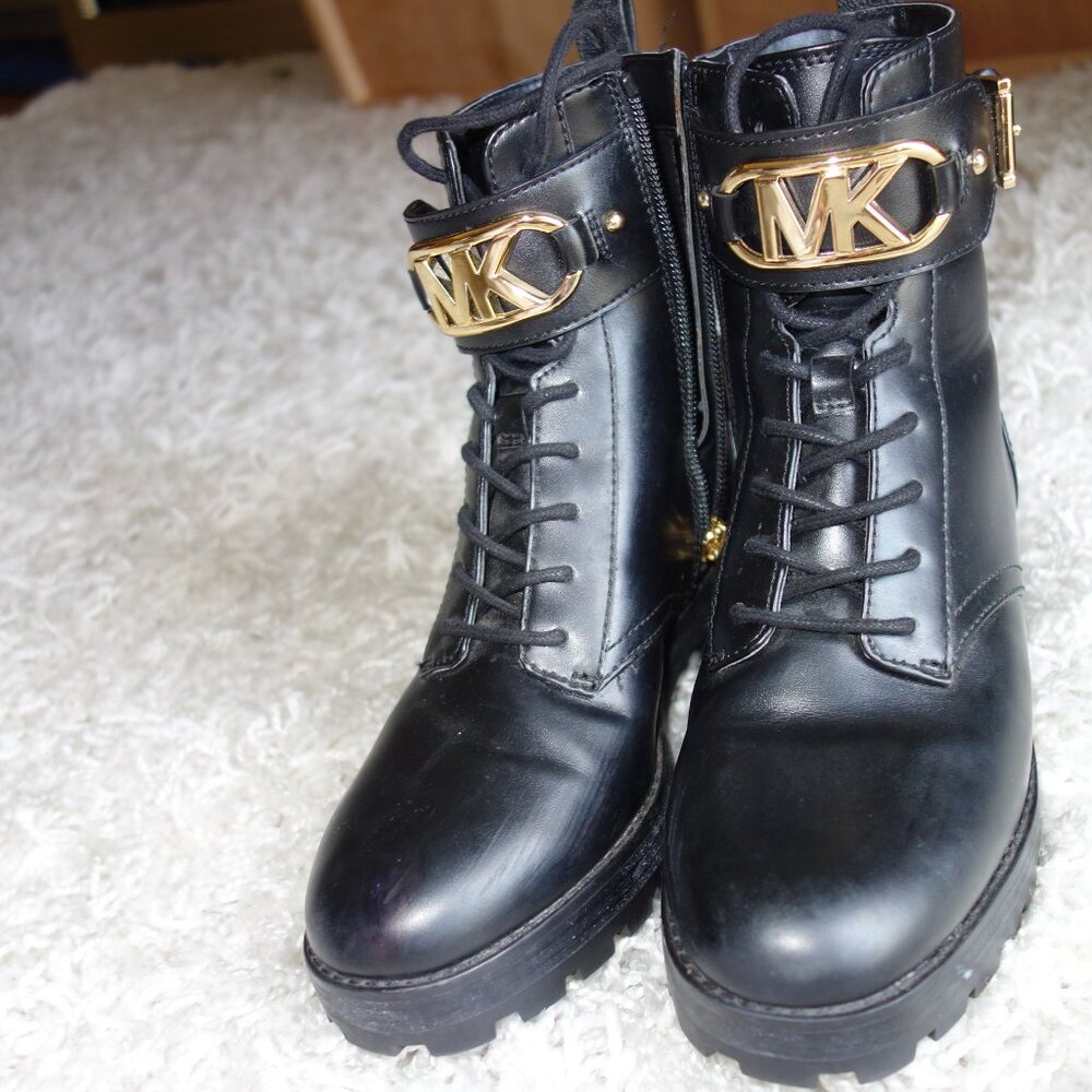 Michael Kors Kincaid Leather Zip Combat Boot - size 6M - NEW - Picture 2 of 16